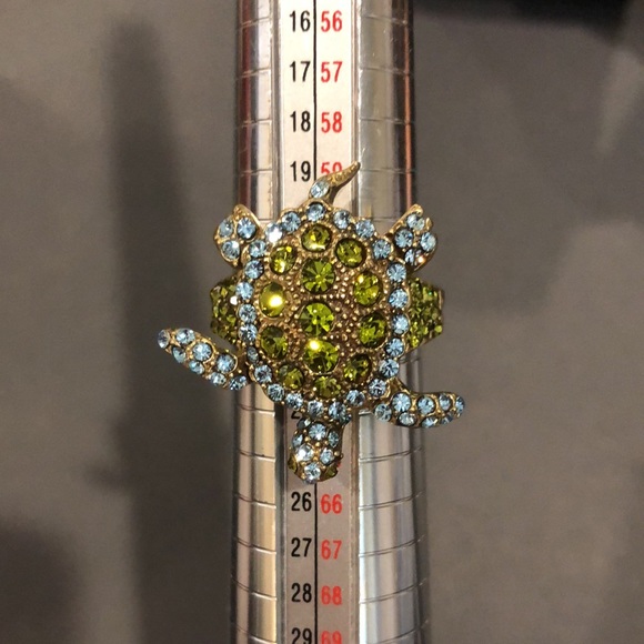HEIDI DAUS Green Blue Swarovski Crystal Accented Turtle Ring Sz 10 - Picture 13 of 15